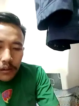 Reynalx online show from February 2026 01:00:01 PM