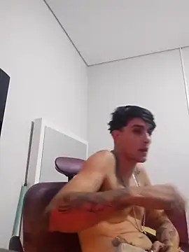 Fefe2805 online show from March 2026 01:12:02 AM