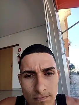 Fefe2805 online show from March 2026 02:39:01 PM