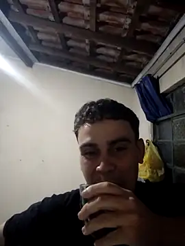 Fefe2805 online show from April 2026 02:51:02 AM