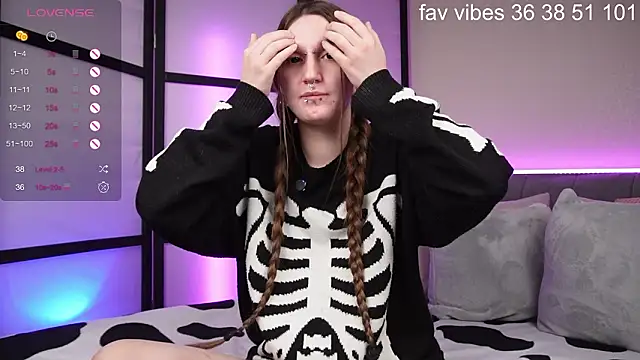 Alice Goth online show from March 2026 02:29:02 PM