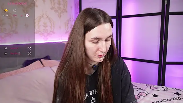 Alice Goth online show from February 2026 08:34:01 AM