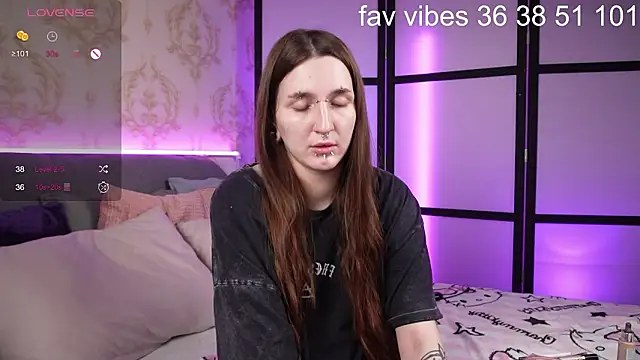 Alice Goth online show from February 2026 03:38:02 AM