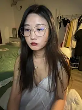 AnnieLi888 online show from February 2026 05:34:02 PM