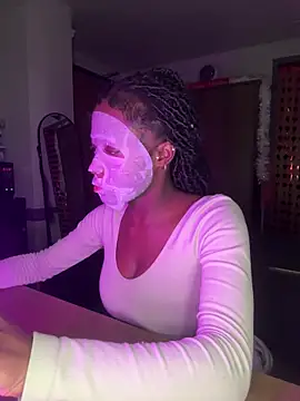 CookiesNcreaming online show from February 2026 06:13:01 AM