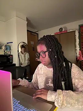 CookiesNcreaming online show from February 2026 12:06:01 AM