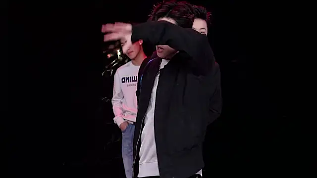 EXO-cbz online show from February 2026 07:58:01 AM