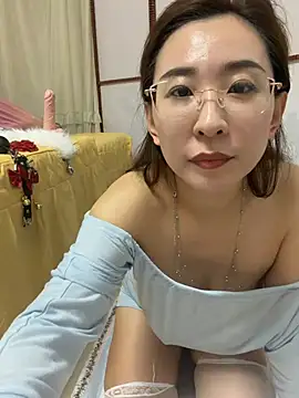 Jingjingxiang-520 online show from February 2026 11:52:02 AM