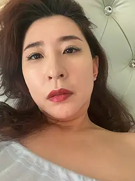 Jingjingxiang-520 online show from June 2026 02:28:01 AM