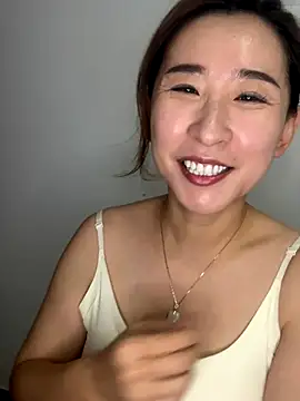 Jingjingxiang-520 online show from January 2026 01:34:02 AM