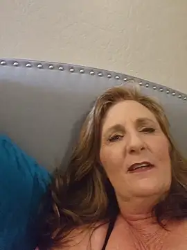 HotAzMilf online show from February 2026 07:31:01 AM