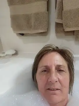 HotAzMilf online show from January 2026 06:28:01 AM