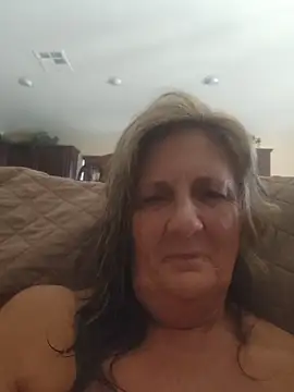 HotAzMilf online show from May 2026 08:40:02 PM