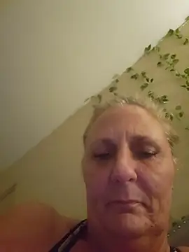 HotAzMilf online show from April 2026 09:00:01 AM