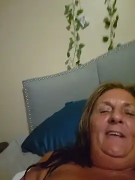 HotAzMilf online show from May 2026 09:04:02 PM
