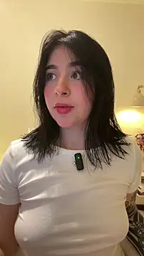 Snapshot of evelynrosess1 chatting on July 2026 12:43:01 AM evelynrosess1 online show from July 2026 12:43:01 AM