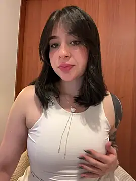 Snapshot of evelynrosess1 chatting on June 2026 02:09:01 AM evelynrosess1 online show from June 2026 02:09:01 AM