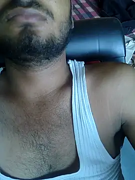 Snapshot of avi007pp chatting on July 2026 07:42:01 AM avi007pp online show from July 2026 07:42:01 AM