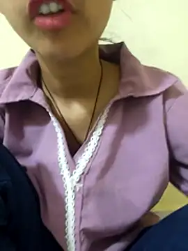 Kanchan7909 online show from May 2026 04:03:02 PM