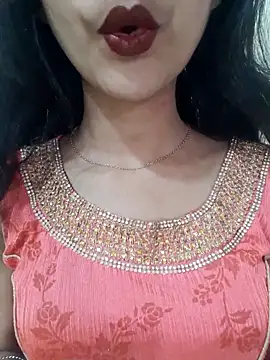 Kanchan7909 online show from February 2026 04:32:01 AM