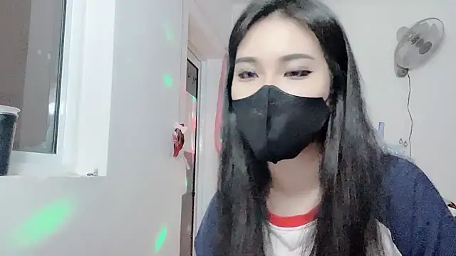 Tieu-May online show from July 2026 09:33:01 PM