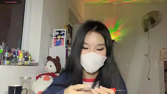 Snapshot of Tieu-May chatting on April 2026 08:50:01 PM Tieu-May online show from April 2026 08:50:01 PM