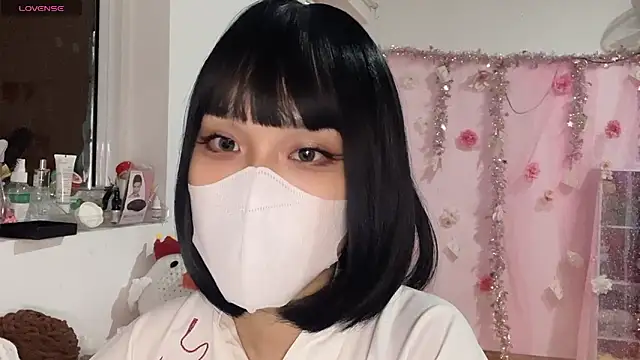 Tieu-May online show from March 2026 07:48:01 AM