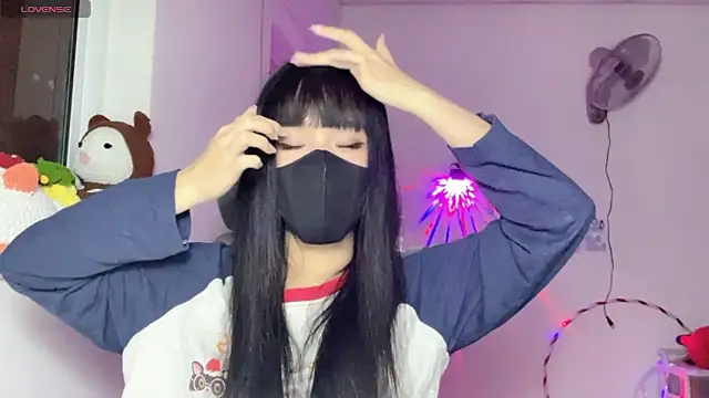 Tieu-May online show from July 2026 09:56:01 PM