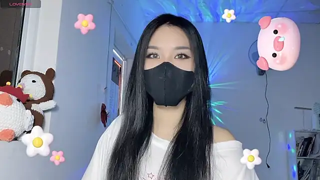 Snapshot of Tieu-May chatting on May 2026 07:38:01 AM Tieu-May online show from May 2026 07:38:01 AM