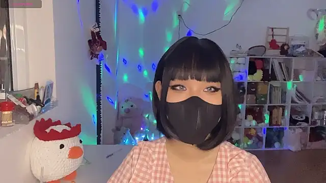 Tieu-May online show from March 2026 07:38:02 AM