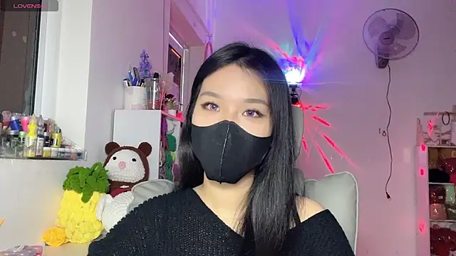 Snapshot of Tieu-May chatting on May 2026 12:03:01 AM Tieu-May online show from May 2026 12:03:01 AM