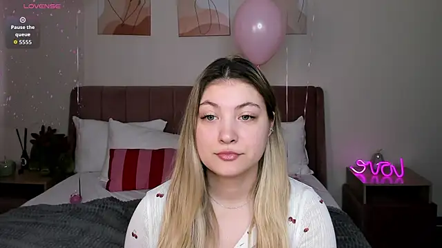 Angel  Grace online show from March 2026 04:13:01 AM