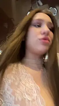 cuteeyesbaby online show from January 2026 06:17:01 AM