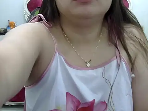 Sarah no land online show from March 2026 05:22:01 AM