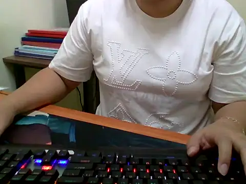 Sarah no land online show from April 2026 02:17:01 AM