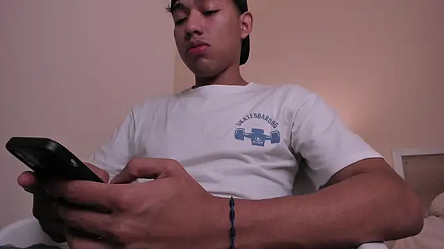 AustinTowers online show from February 2026 07:36:01 PM