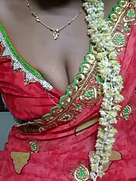 Snapshot of tamil-Diya90 chatting on May 2026 07:06:01 PM tamil-Diya90 online show from May 2026 07:06:01 PM