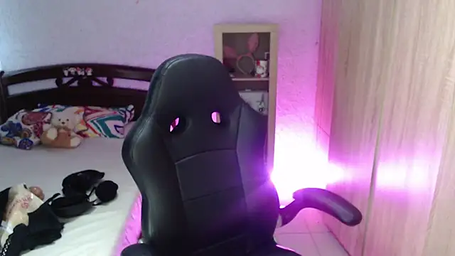 Alexxxa Party online show from May 2026 08:05:01 PM
