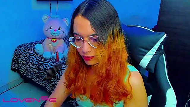 lillykittyyy online show from April 2026 03:13:01 AM