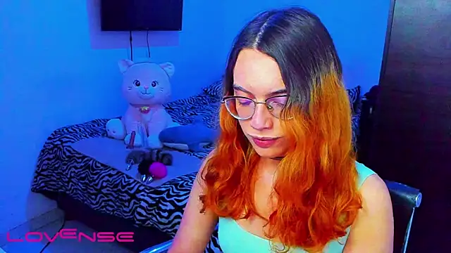 lillykittyyy online show from March 2026 03:15:02 AM