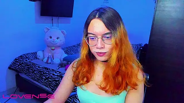 lillykittyyy online show from March 2026 03:10:01 AM