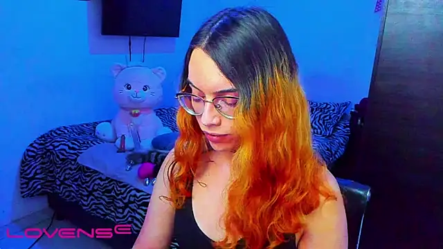 lillykittyyy online show from March 2026 03:17:01 AM