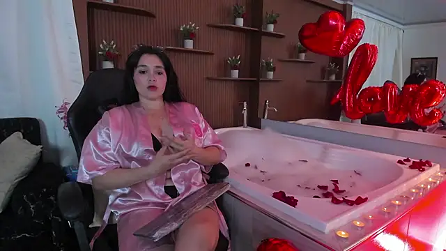 Astrid williams online show from February 2026 02:56:02 AM