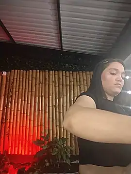 Snapshot of Astrid_williams chatting on July 2026 02:12:01 AM Astrid williams online show from July 2026 02:12:01 AM