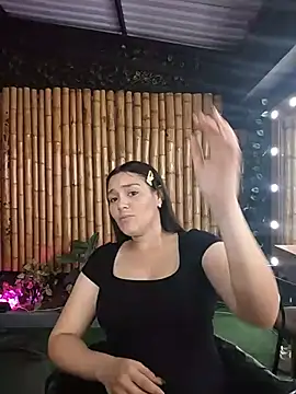 Snapshot of Astrid_williams chatting on June 2026 01:50:02 AM Astrid williams online show from June 2026 01:50:02 AM