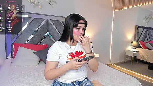 Astrid williams online show from April 2026 03:08:01 AM