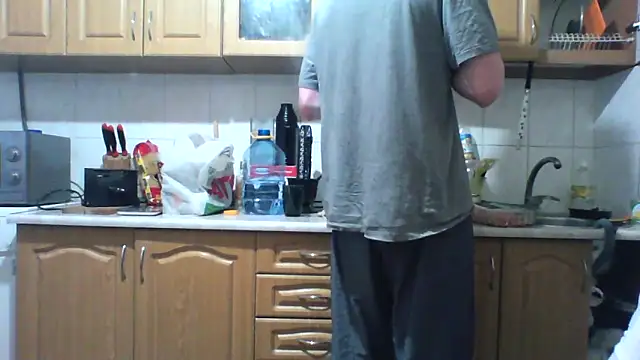 KaelNox online show from April 2026 03:24:02 AM