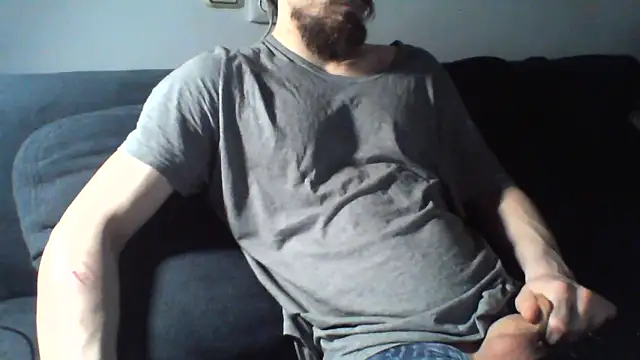 KaelNox online show from May 2026 04:07:01 PM