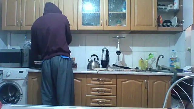 KaelNox online show from March 2026 06:45:02 PM