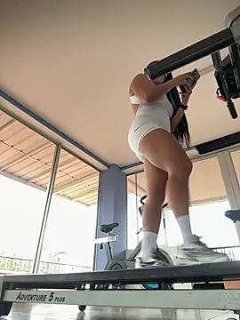 RoseOnYou online show from March 2026 07:04:01 PM